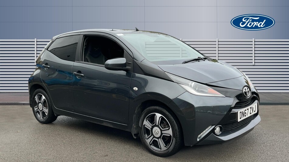 Toyota Aygo 1.0 VVT-i X-Clusiv 3 5dr Petrol Hatchback